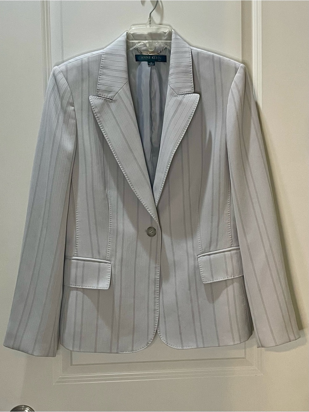 Anne Klein Light Gray Pinstripe Women's Blazer 12
